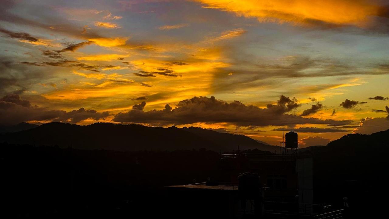 Himalayan Sunrise Ξενοδοχείο Dhulikhel Εξωτερικό φωτογραφία
